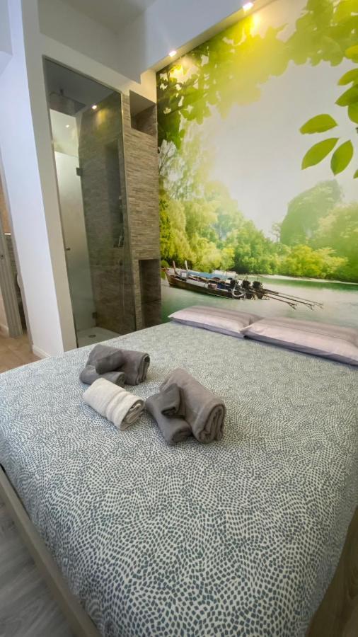 Petros Room Camere Салерно Екстериор снимка